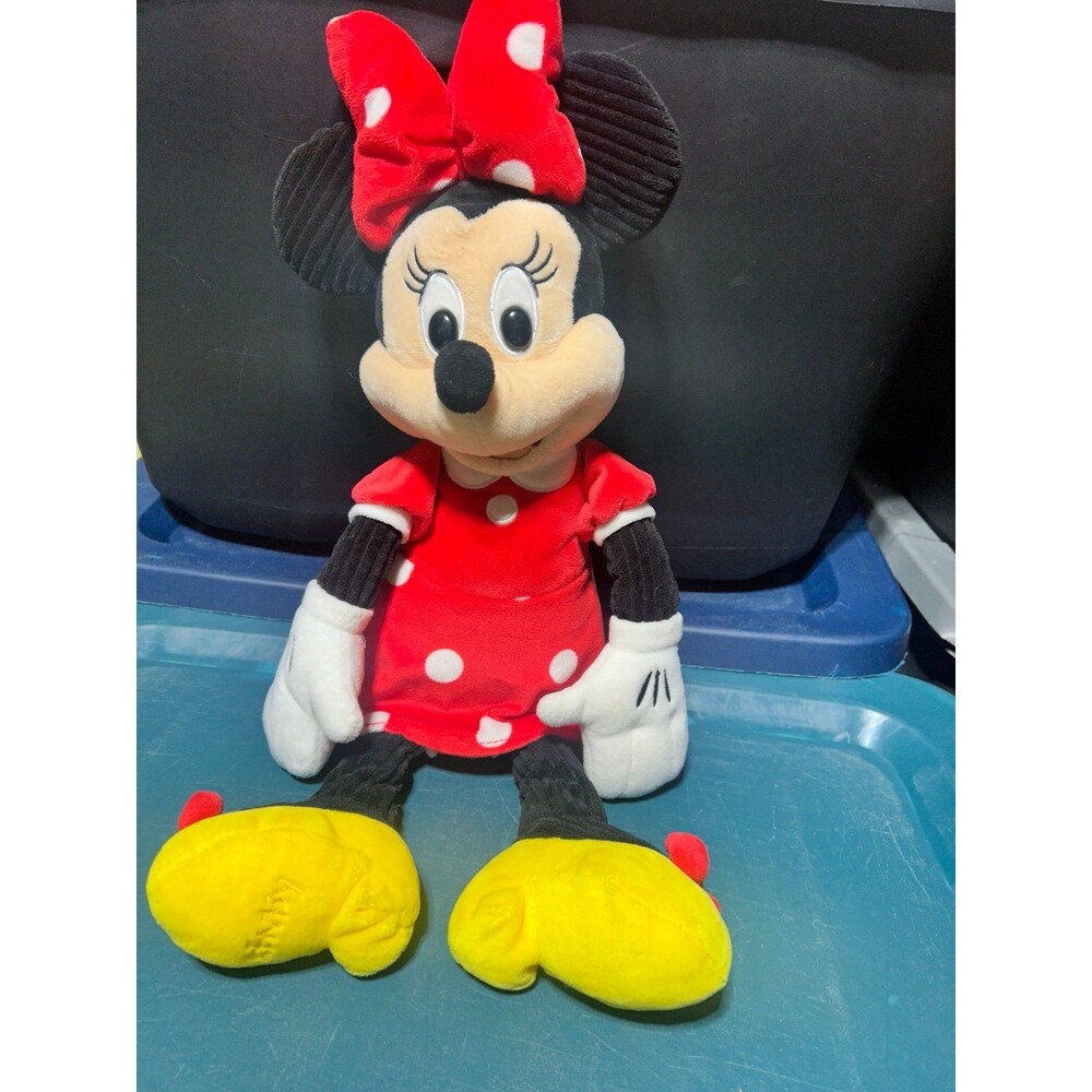 Minnie Mouse Scentsy buddy